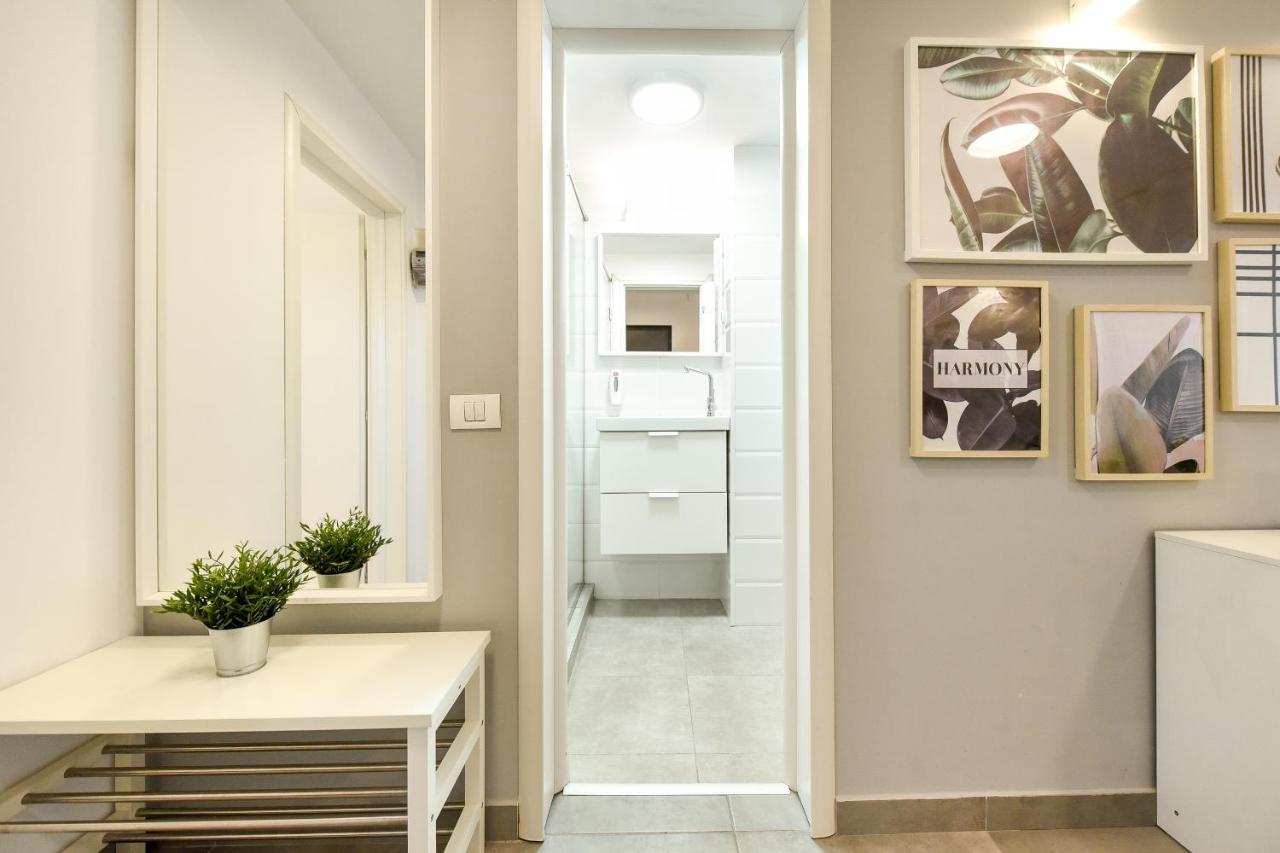 Spacious 1Br In The City Center - Amazing For Extended Stays Bukares Bagian luar foto